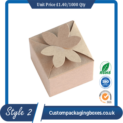 Gift Box With Flower Clasp sample #2