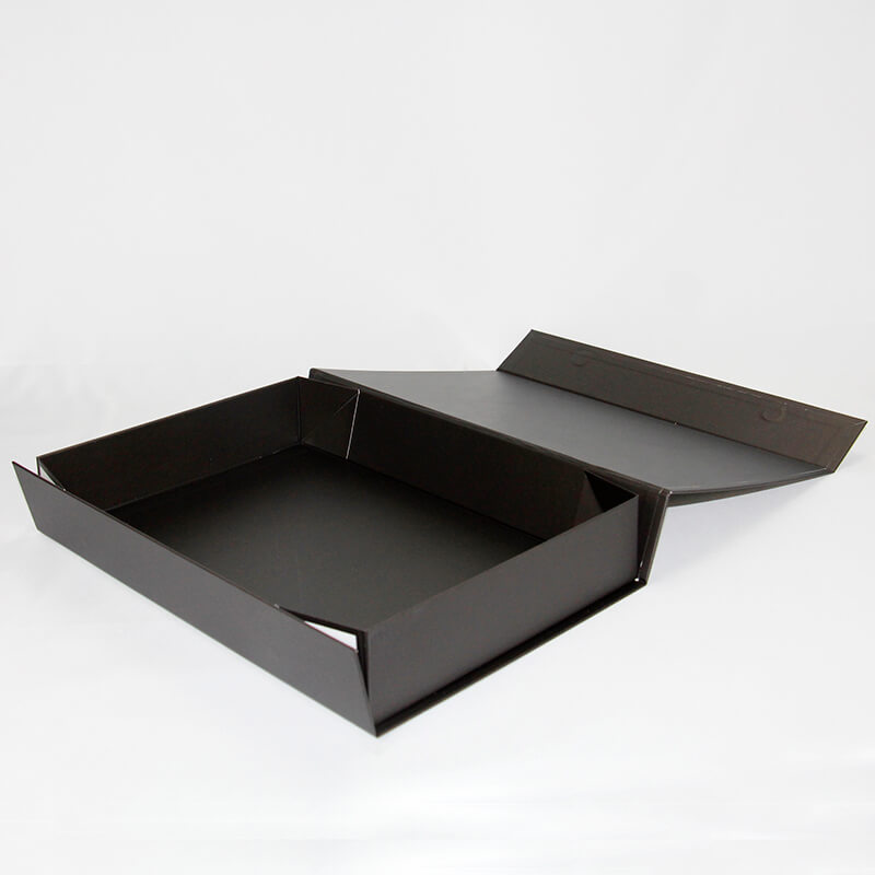 Custom-Magnetic-Flap-Boxes